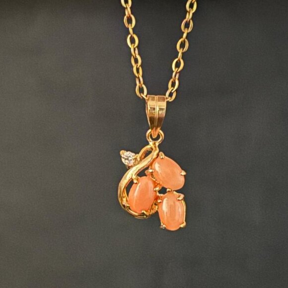Vintage Coral Pendant Necklace, Dolphin Ore 18K Gold Electroplate - Picture 1 of 4